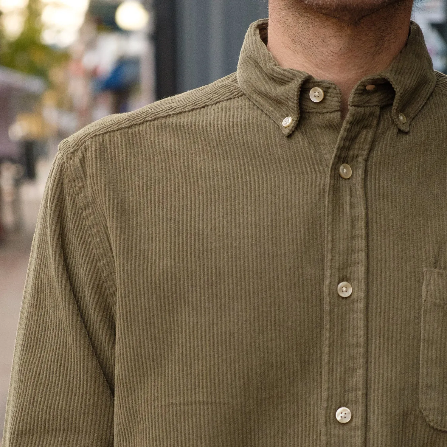 Lobo Cord Shirt in Olive