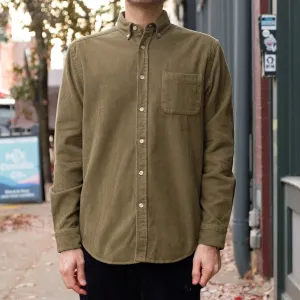 Lobo Cord Shirt in Olive