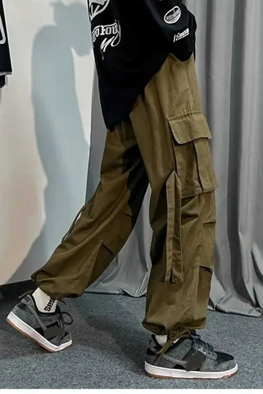 Loose Basic Cargo Pockets Men Pants