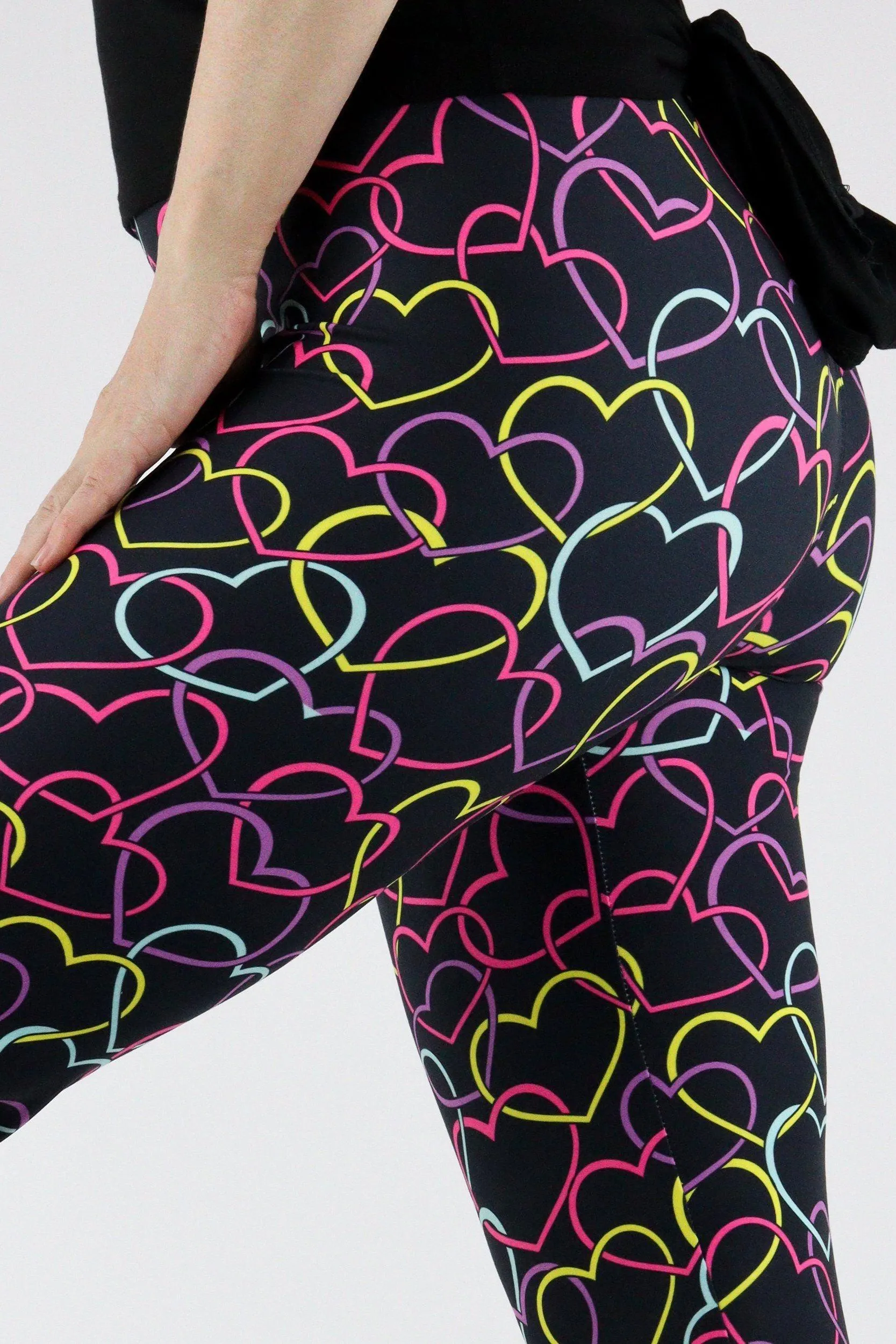 Love Locked - Casual Capri Leggings