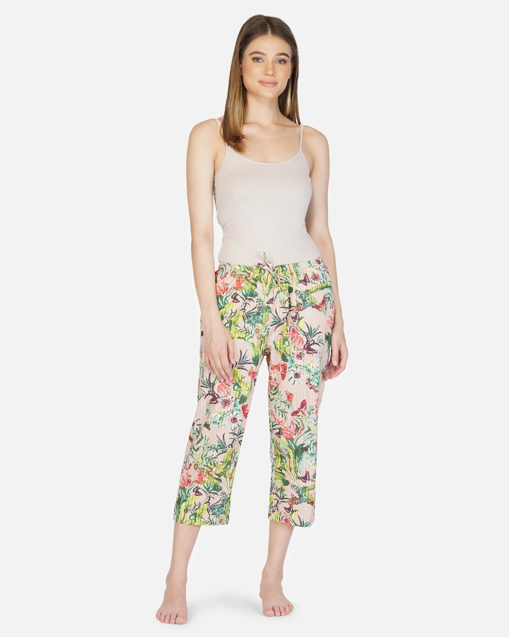 Lt pink floral cotton dobby capris