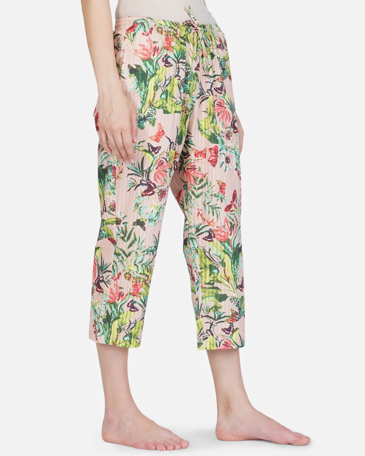 Lt pink floral cotton dobby capris