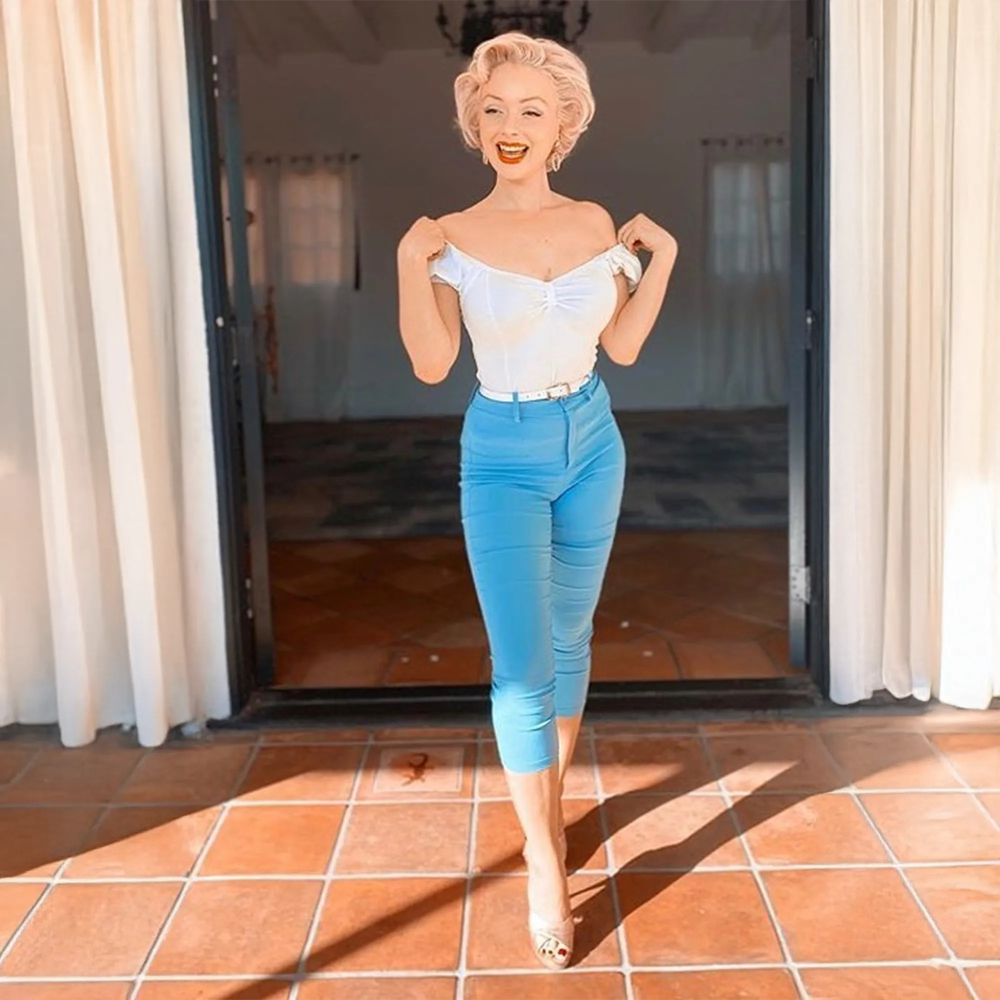 Luisa High-Waisted Capri Pant