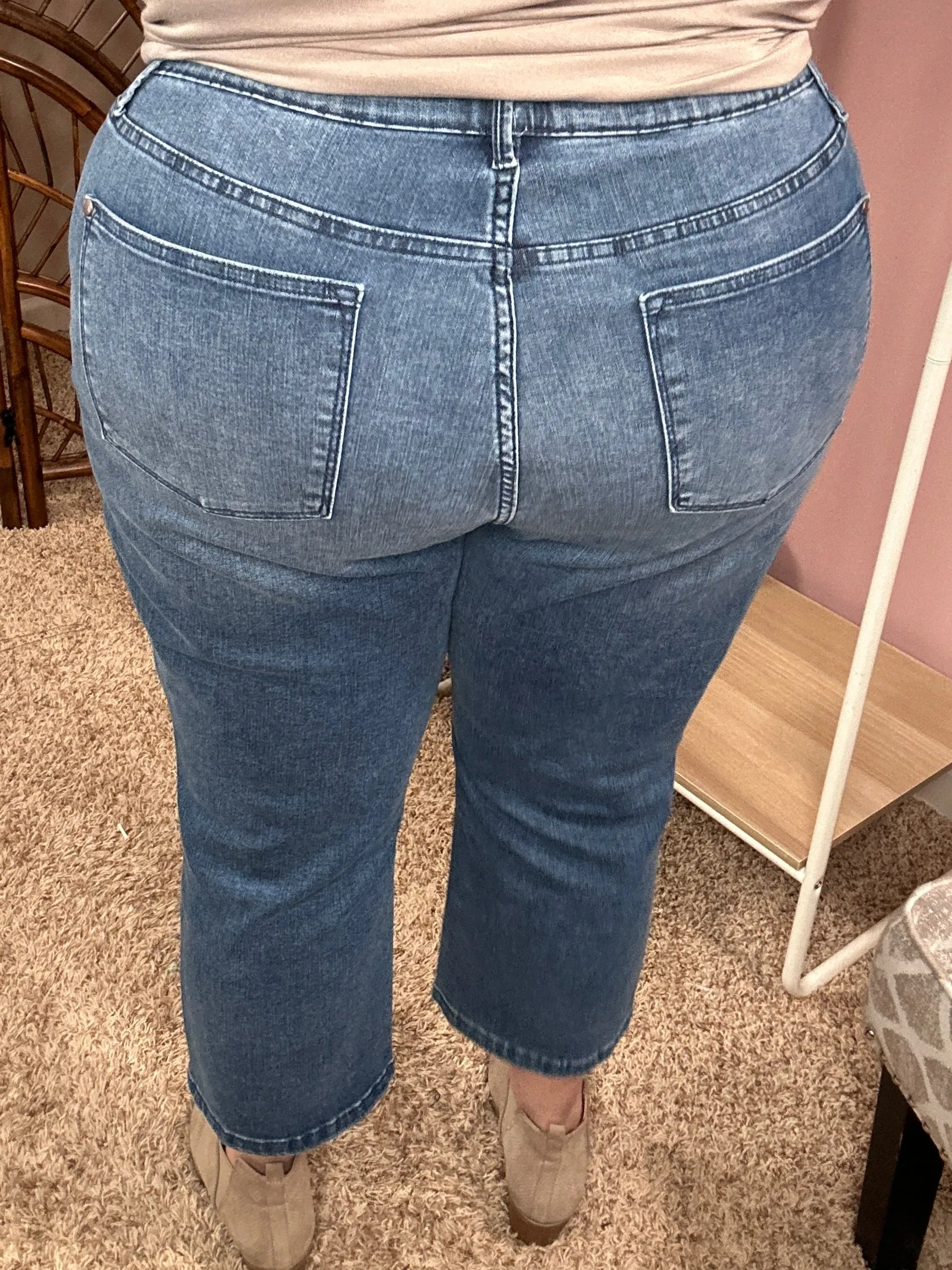 Made for Me Pull On "Cooling" Jegging Capris - Judy Blue
