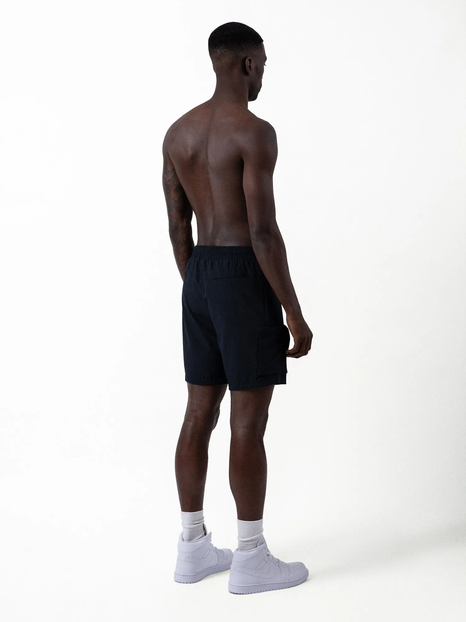 Madrid 7" Modern Fit Short