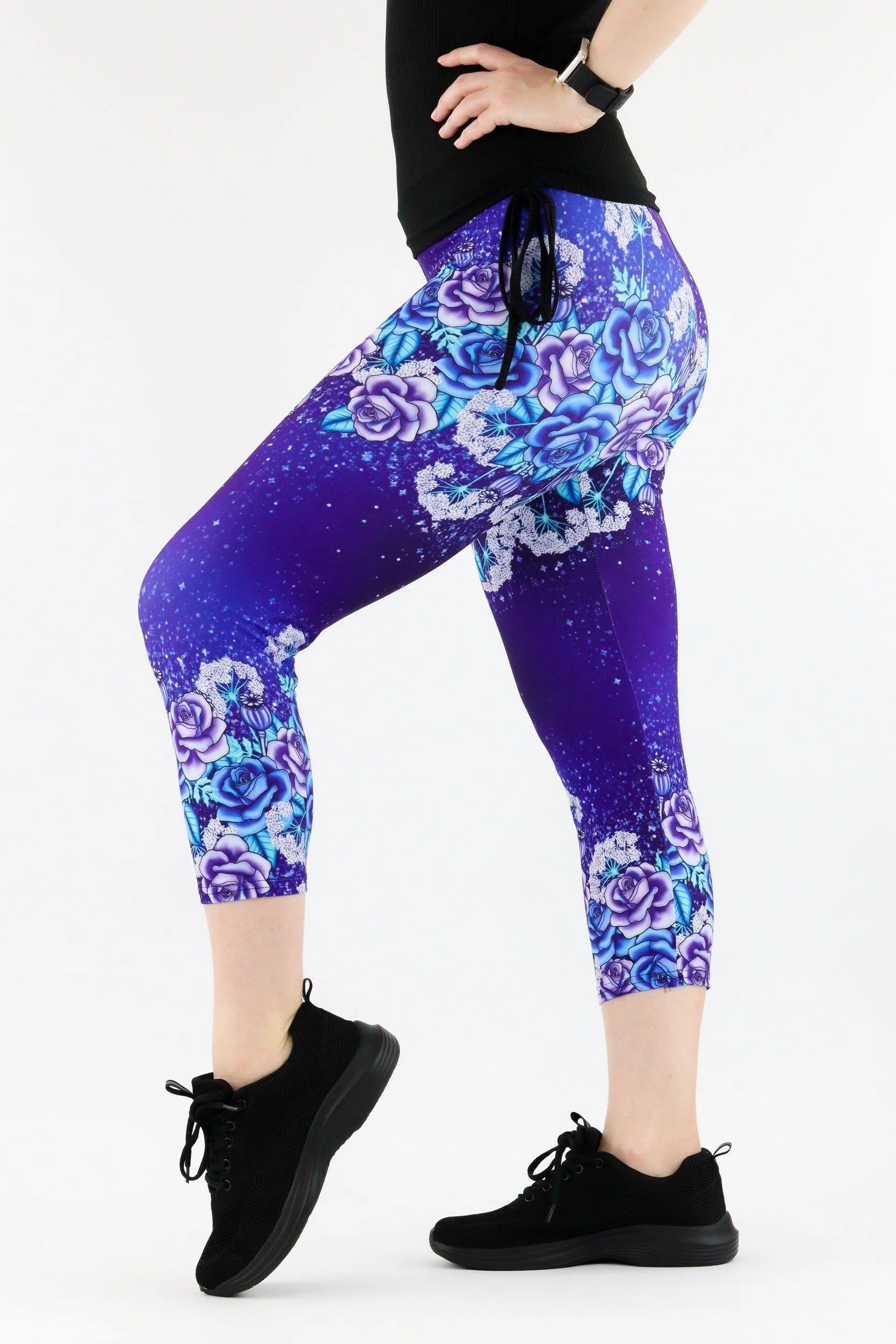 Magic Flowers - Casual Capri Leggings