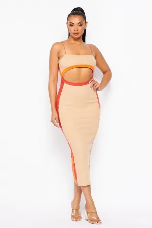 MAXI DRESS WITH CUT OUT