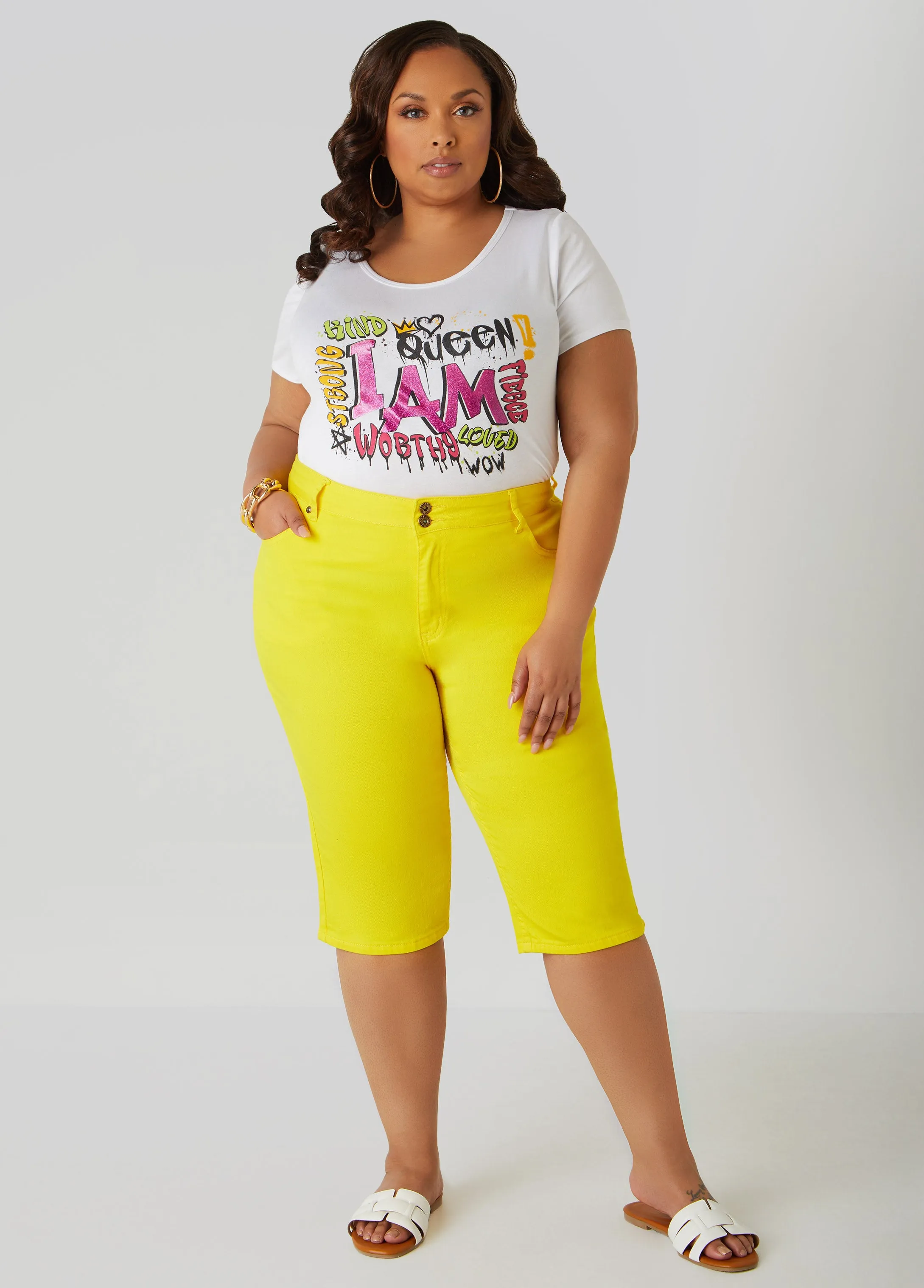 Mid Rise Fearless Denim Capris