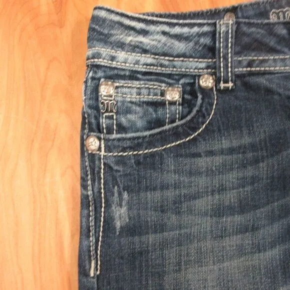 MISS ME Angel Wing Denim Jean Bermuda Shorts Size 29 (31) Denim Capris JP5082BM