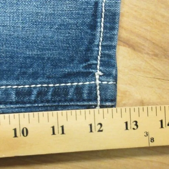MISS ME Angel Wing Denim Jean Bermuda Shorts Size 29 (31) Denim Capris JP5082BM