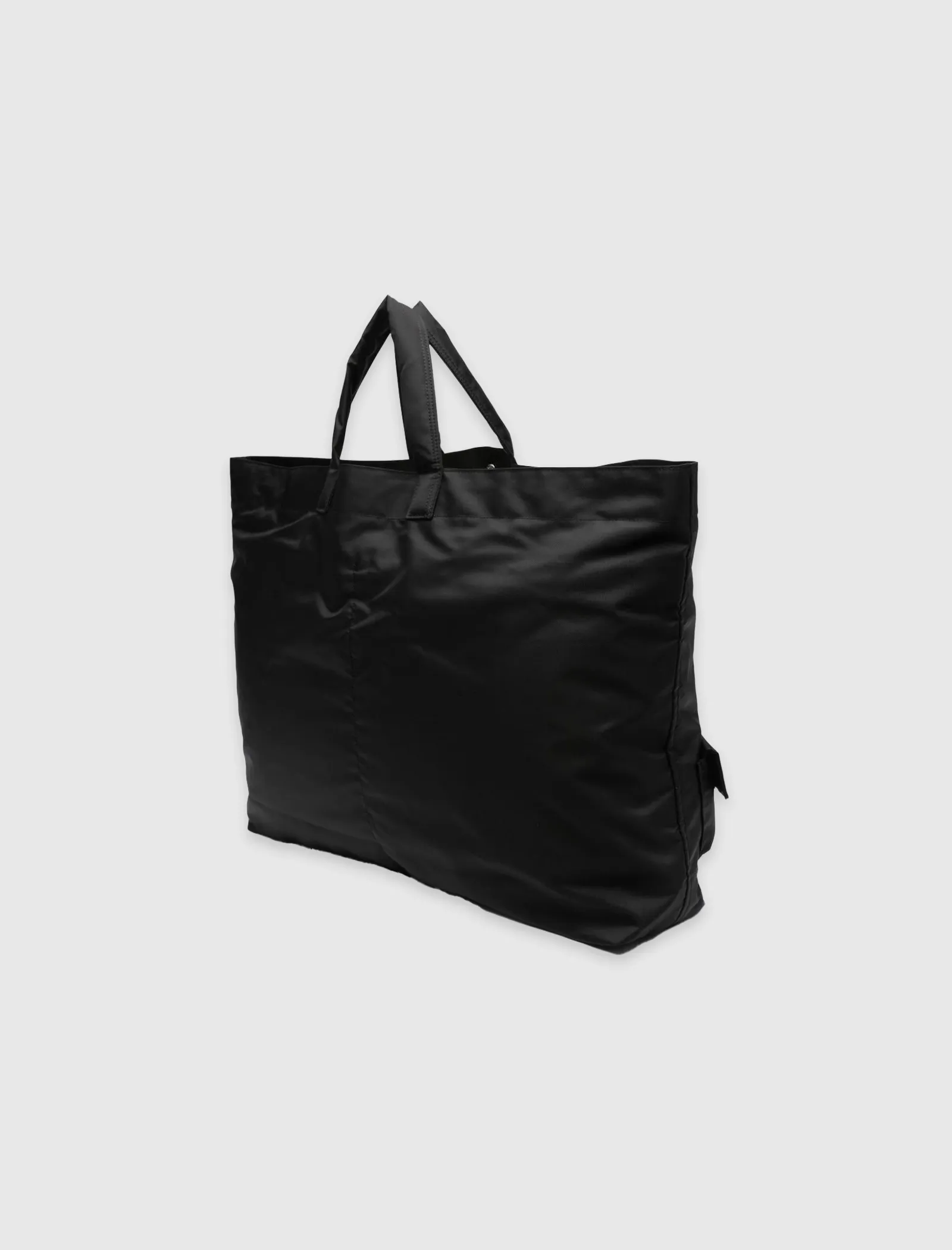 MULTI-POCKET TOTE BAG
