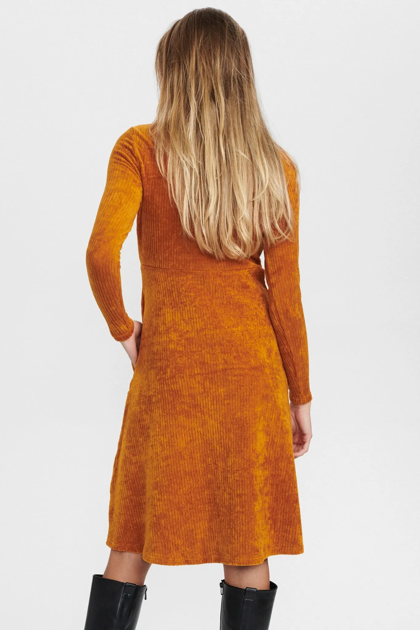 NUCORAZON DRESS - BF - Cathay Spice