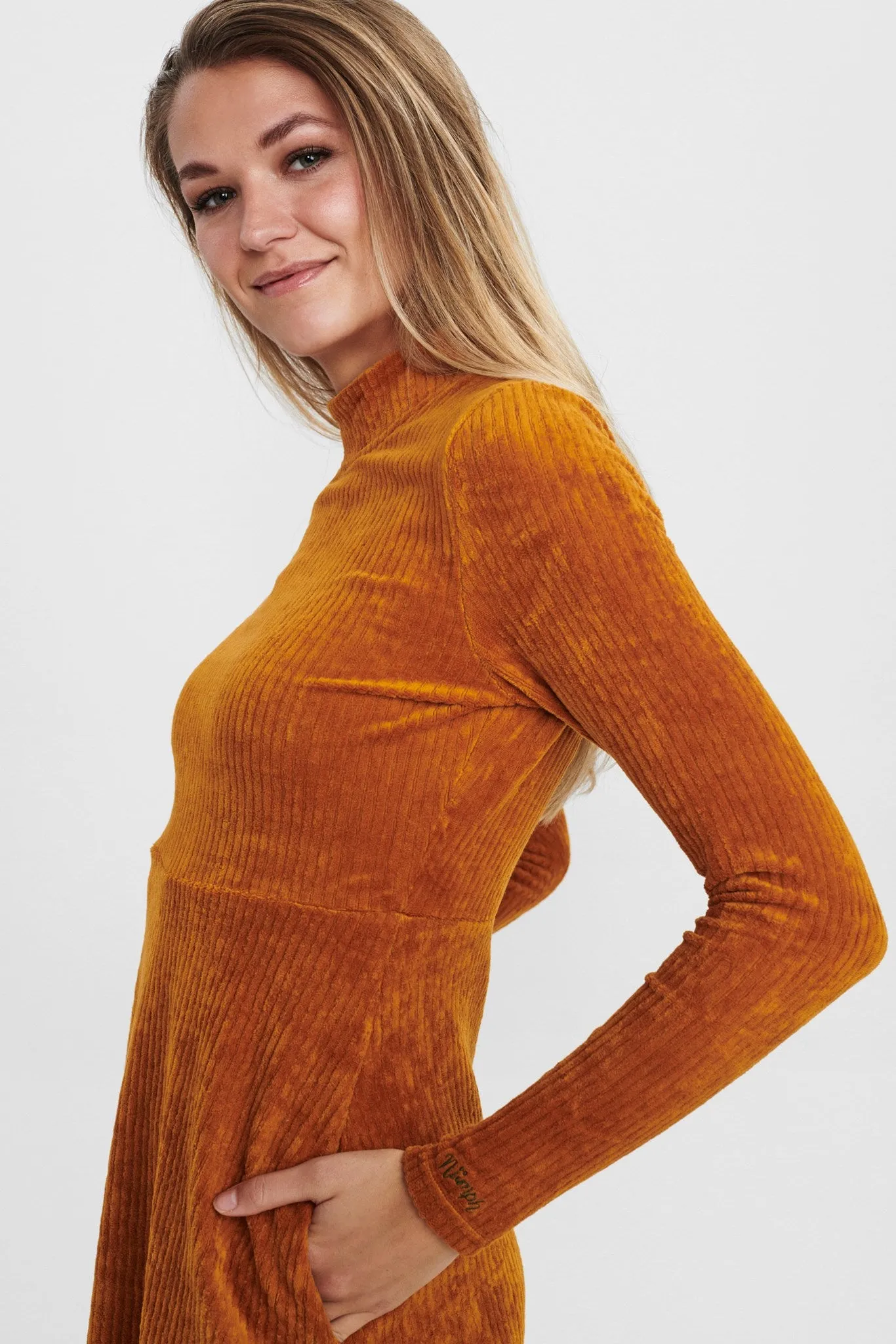 NUCORAZON DRESS - BF - Cathay Spice