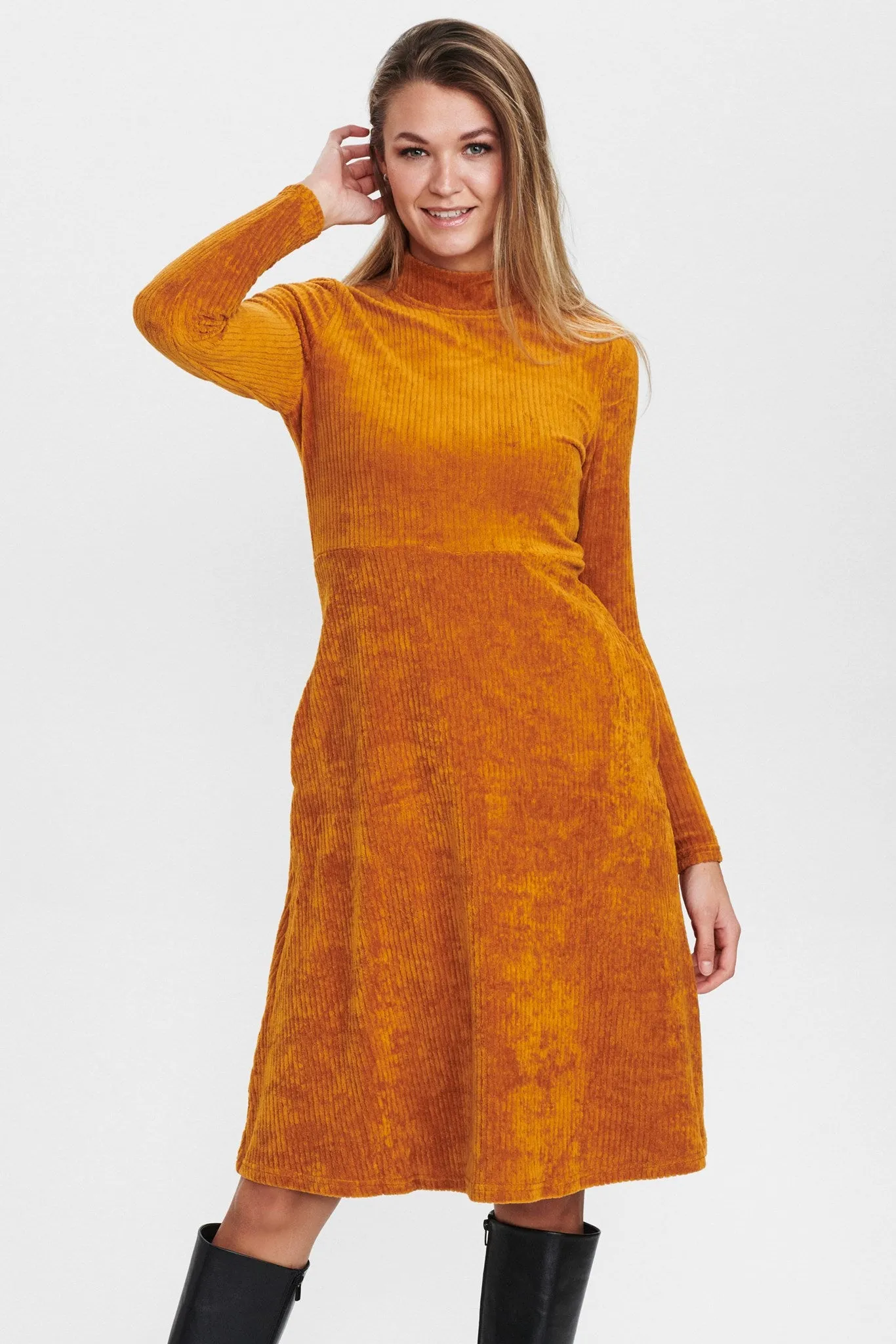 NUCORAZON DRESS - BF - Cathay Spice