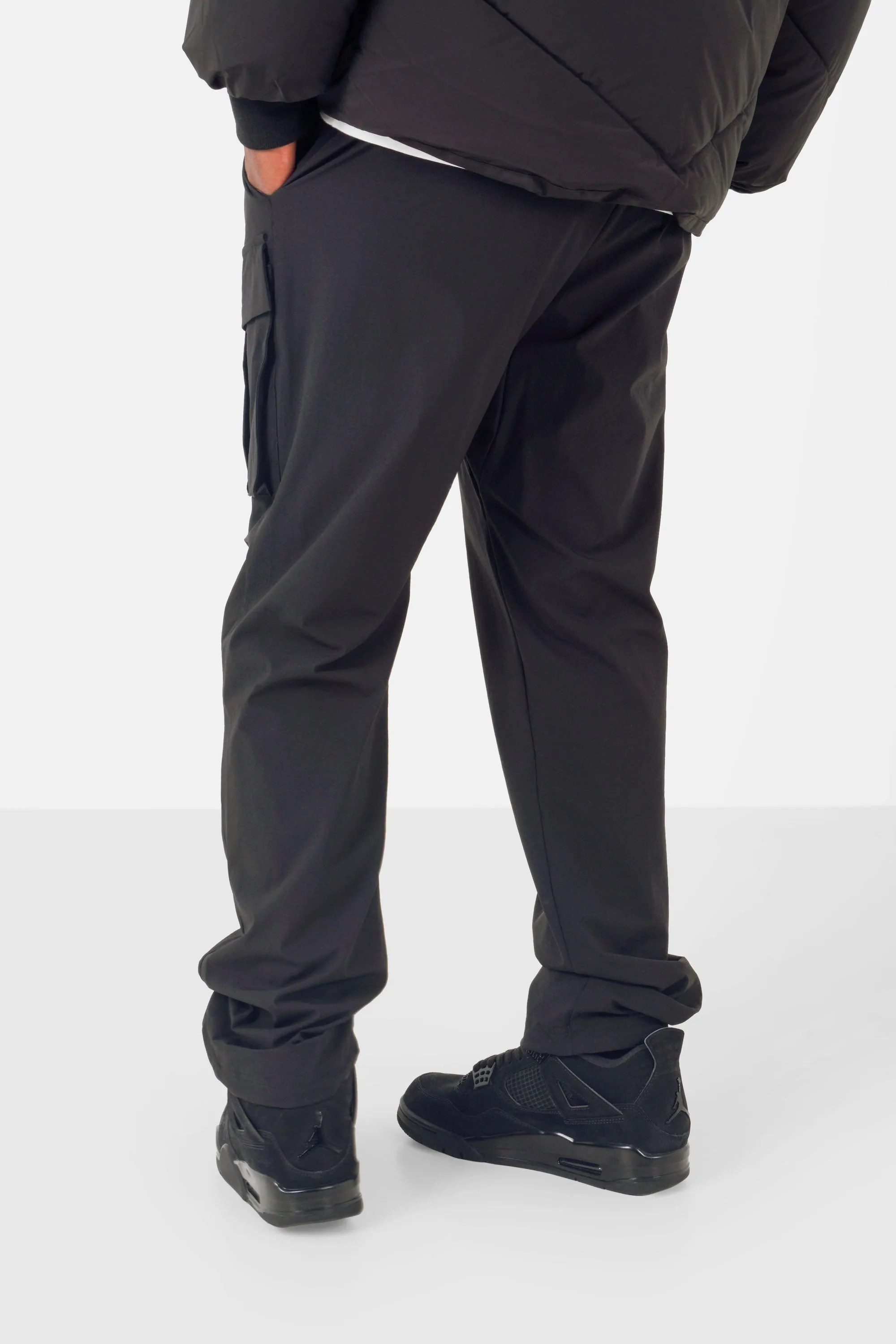NYLON TECH PANTS 25150-BLAC