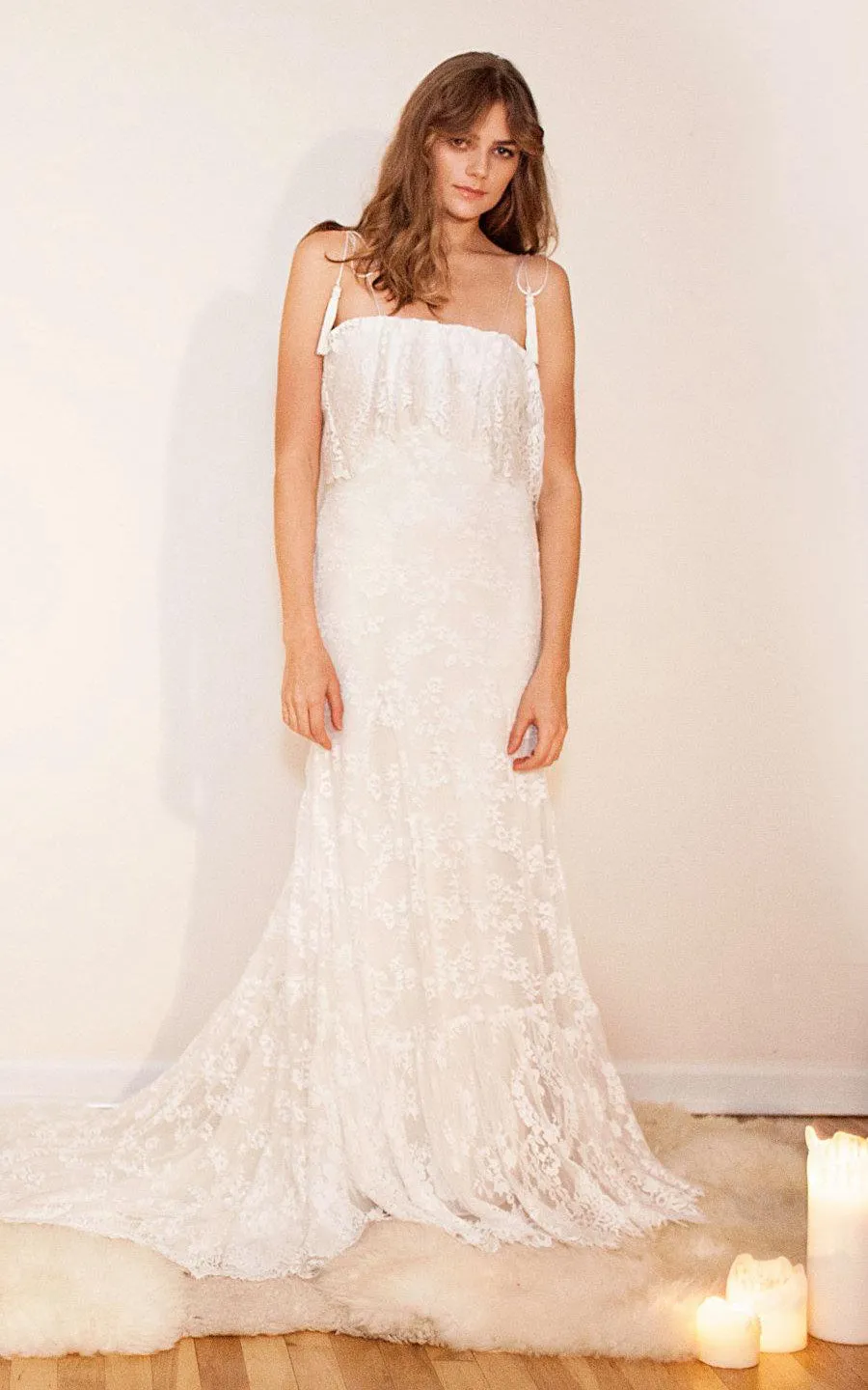Off-Shoulder Long Sheath Lace Boho Wedding Dress With Ruffles-ET_711236
