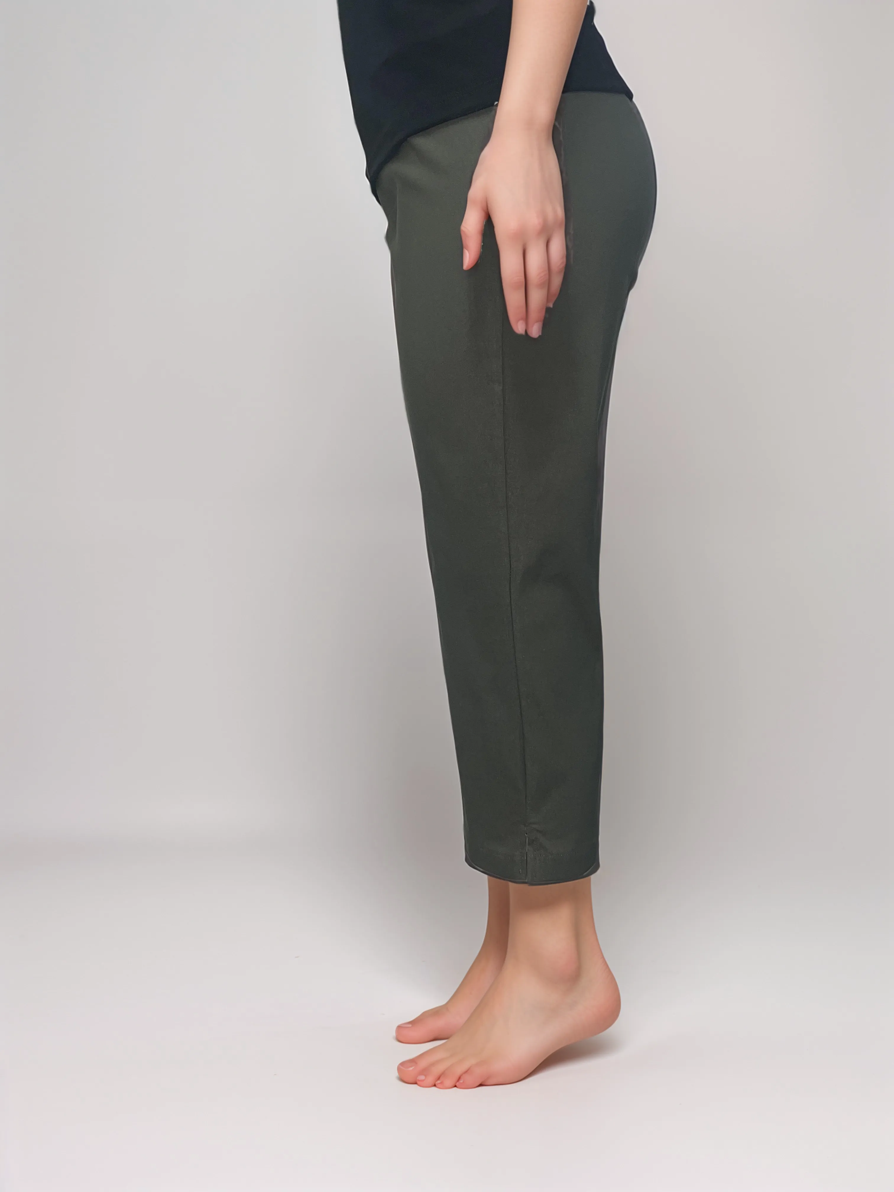 Olive Stretch Capri