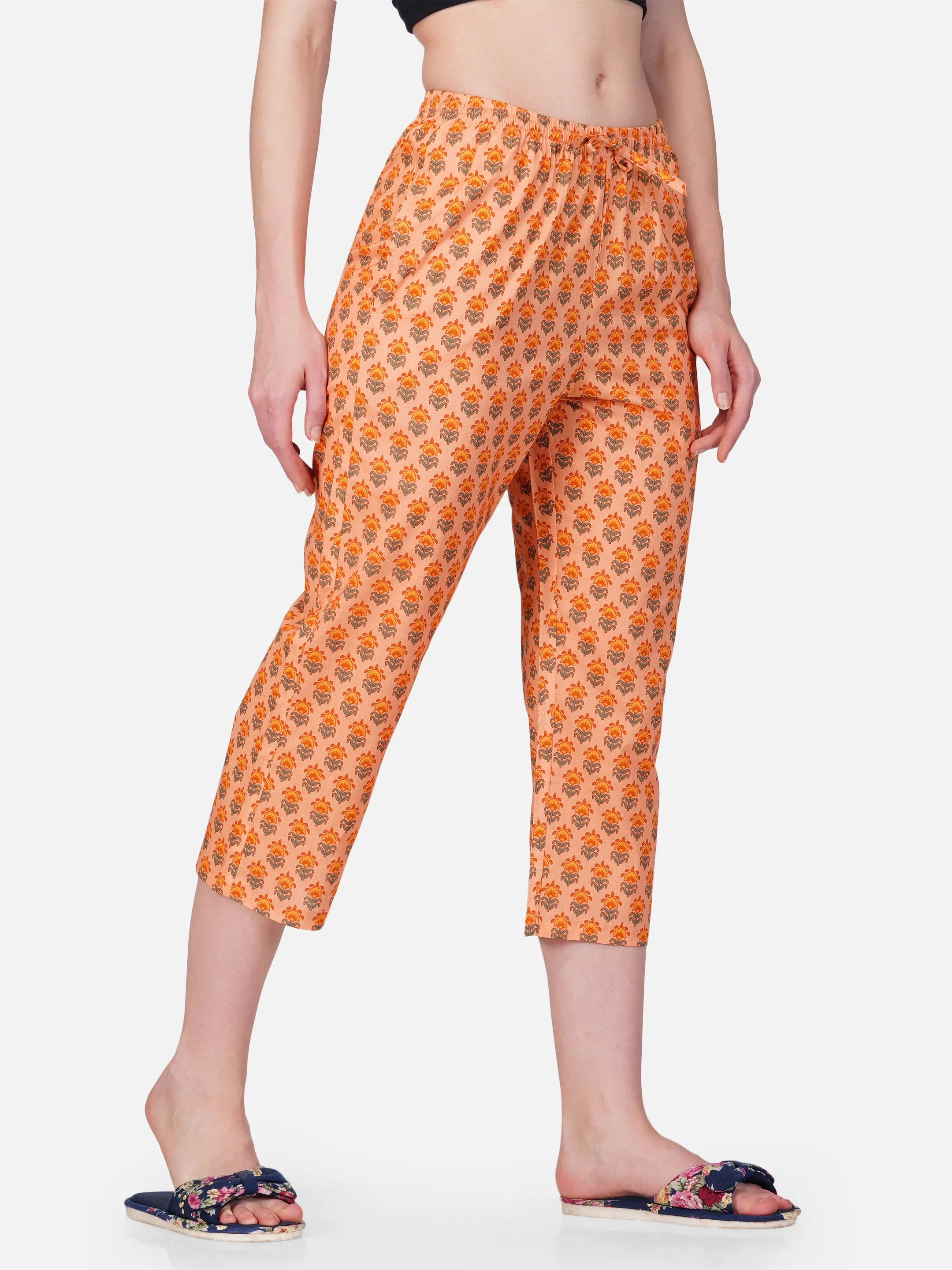 Orange floral motif printed capris