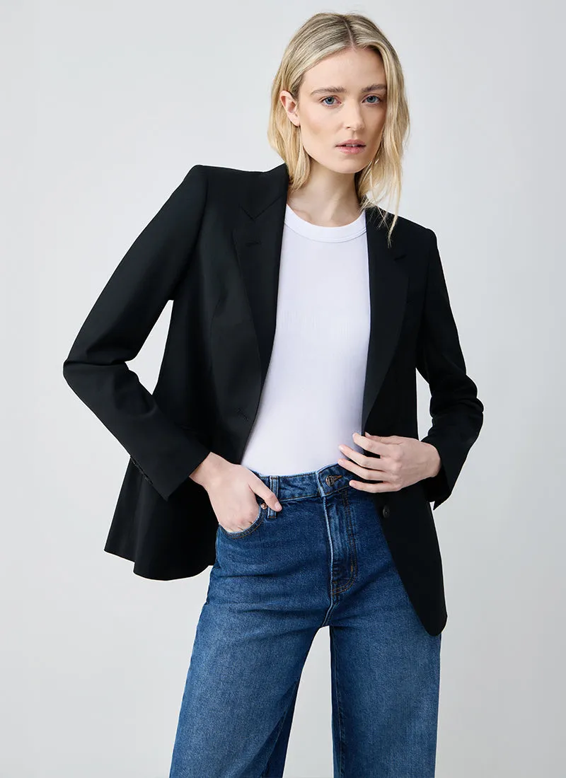 Parigi Single Breasted Straight Pocket Wool Blazer