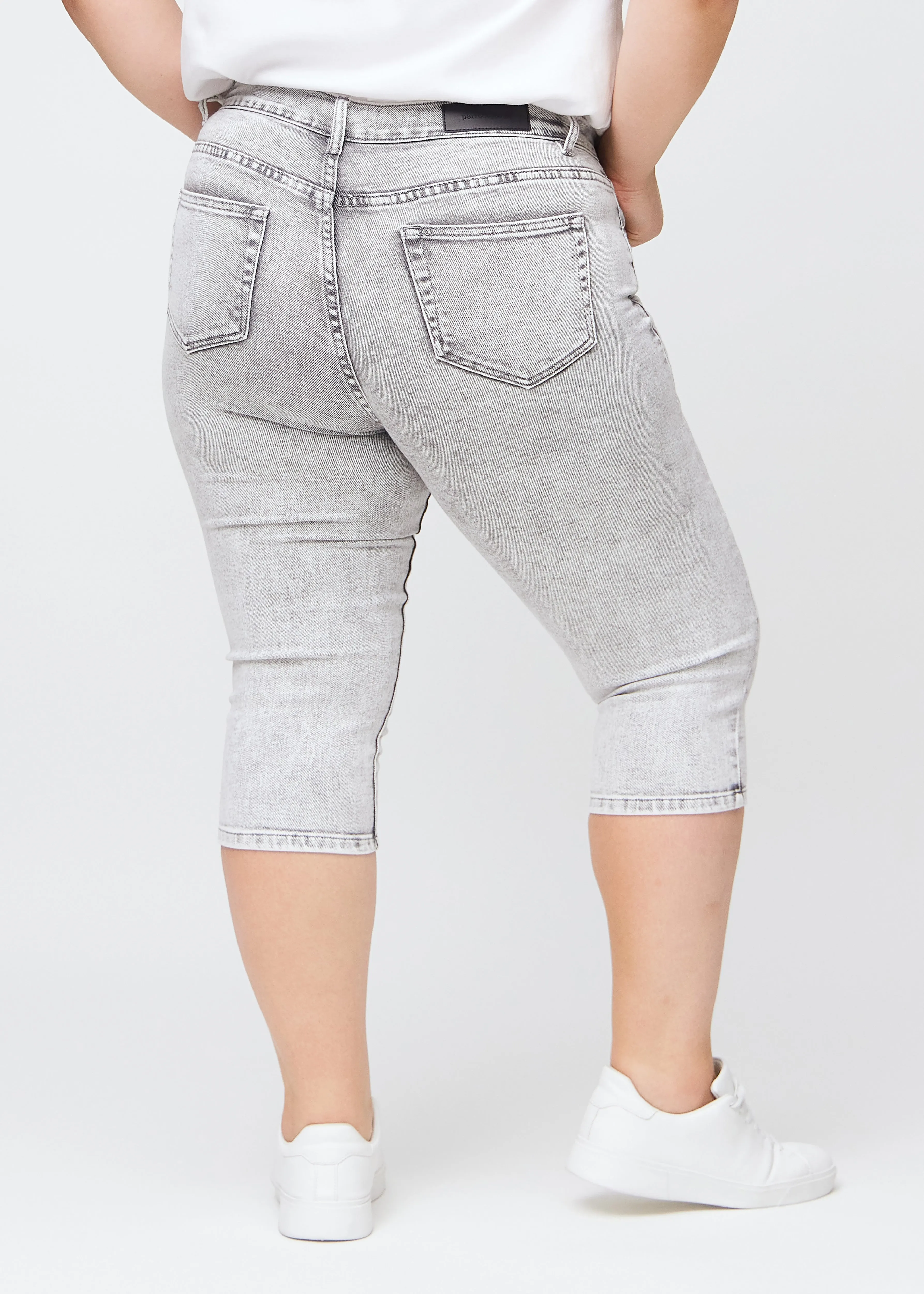 Perfect Capris - Skinny - Ashes™