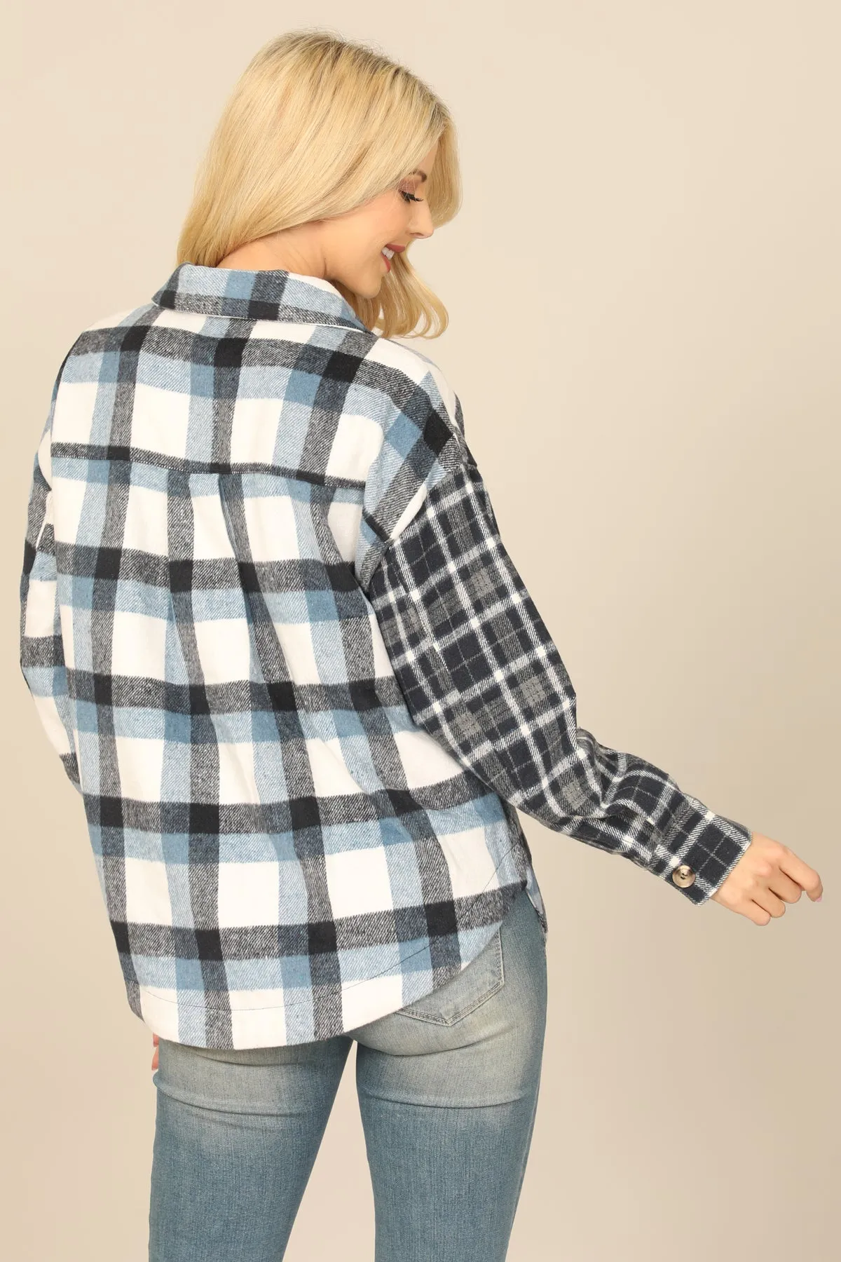 PLAIDED BUTTON DOWN JACKET