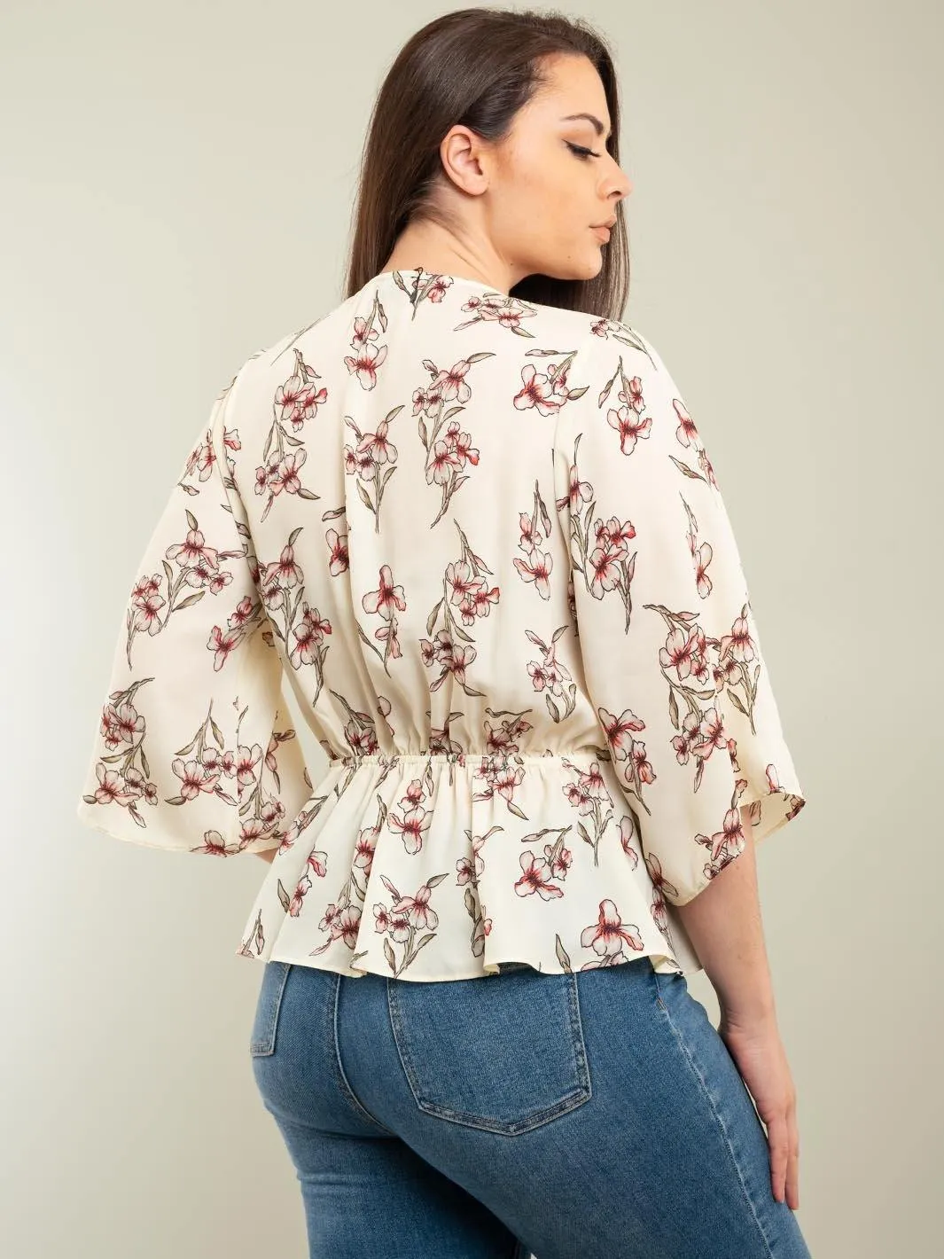 PLUS SIZE BELL SLEEVE FLORAL TOP