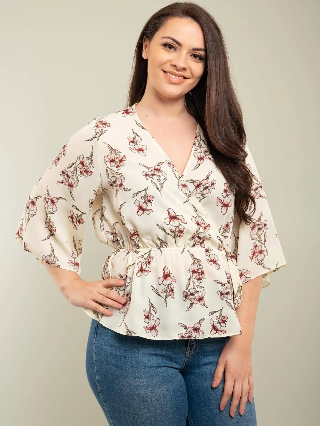 PLUS SIZE BELL SLEEVE FLORAL TOP