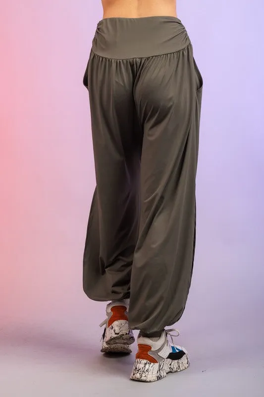 PLUS SIZE High-Waisted Harem Pants w/ Pockets.