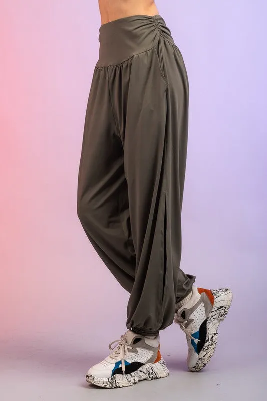 PLUS SIZE High-Waisted Harem Pants w/ Pockets.
