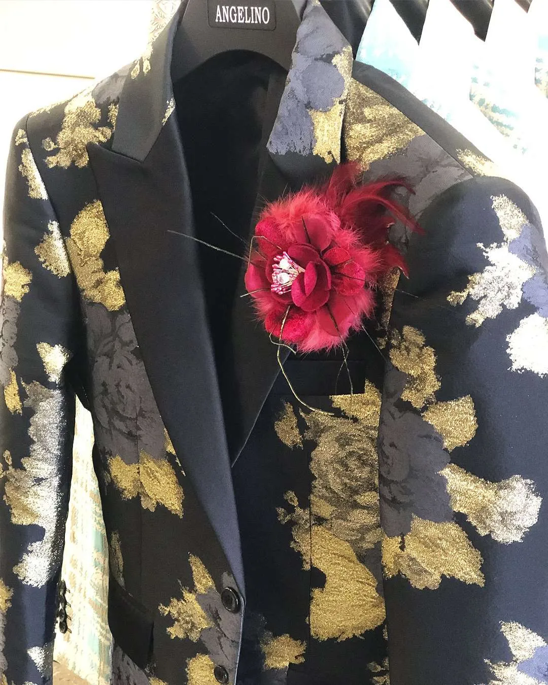 Prom Blazer B. Rose Black/Gold . Tuxedo, Prom