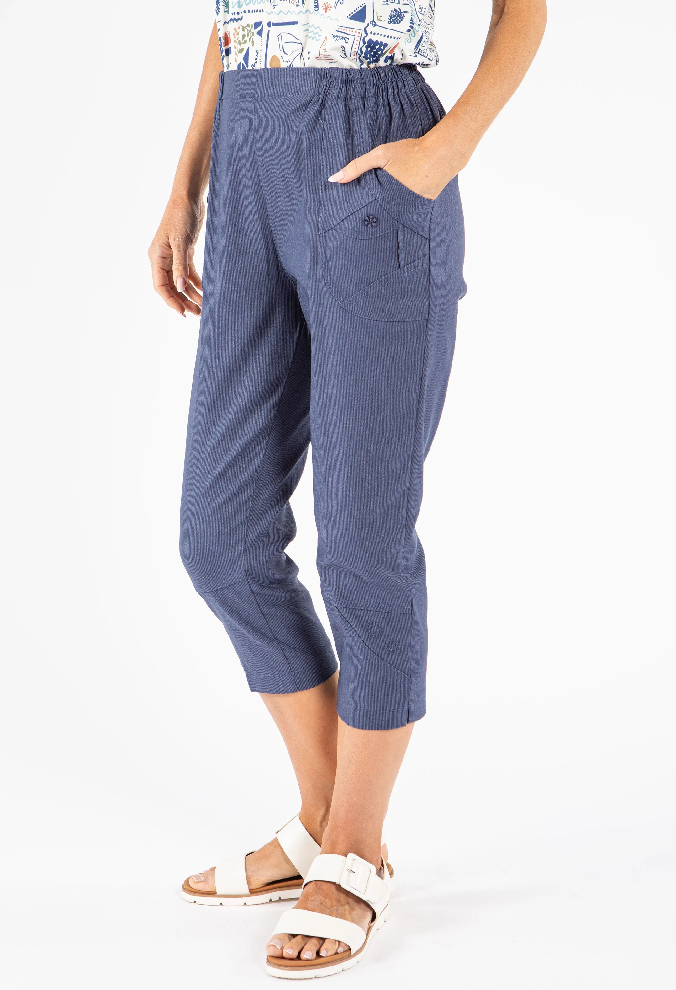 Pull On Capris
