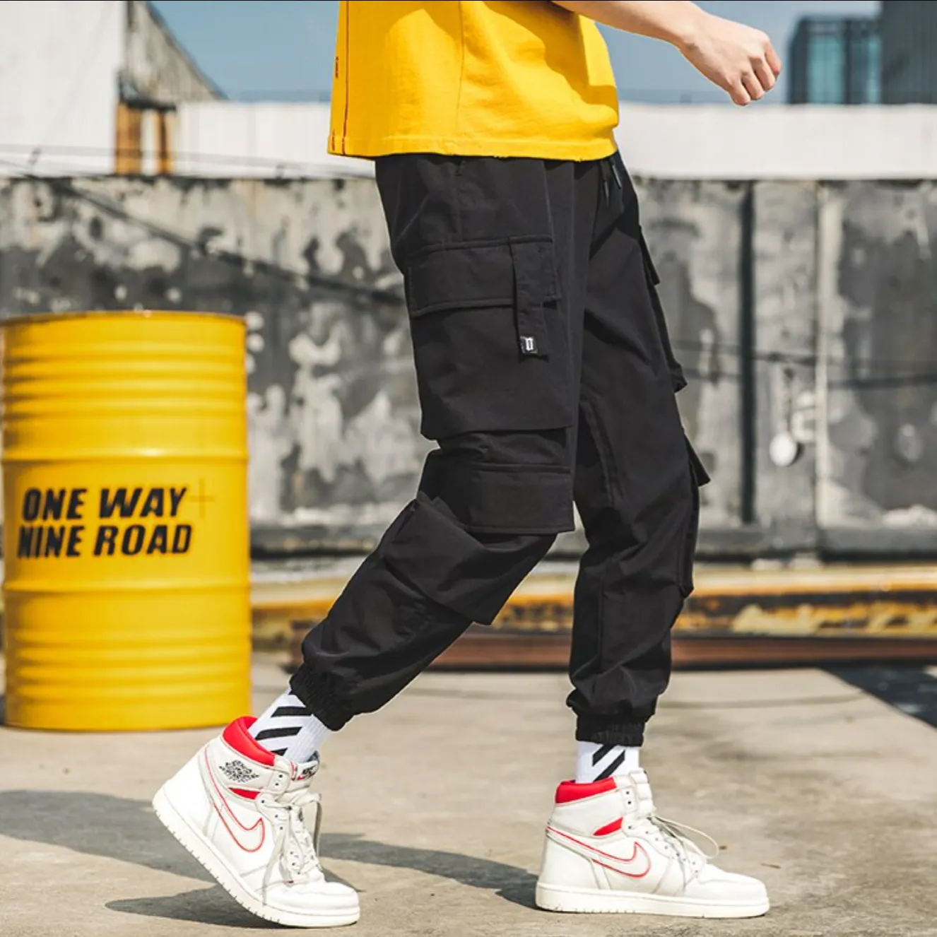 "CGO" Pantalon Cargo Noir à poches Streetwear - URB1™