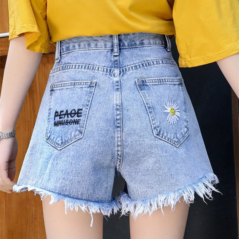 "DAISY DENIM" SHORTS D052311