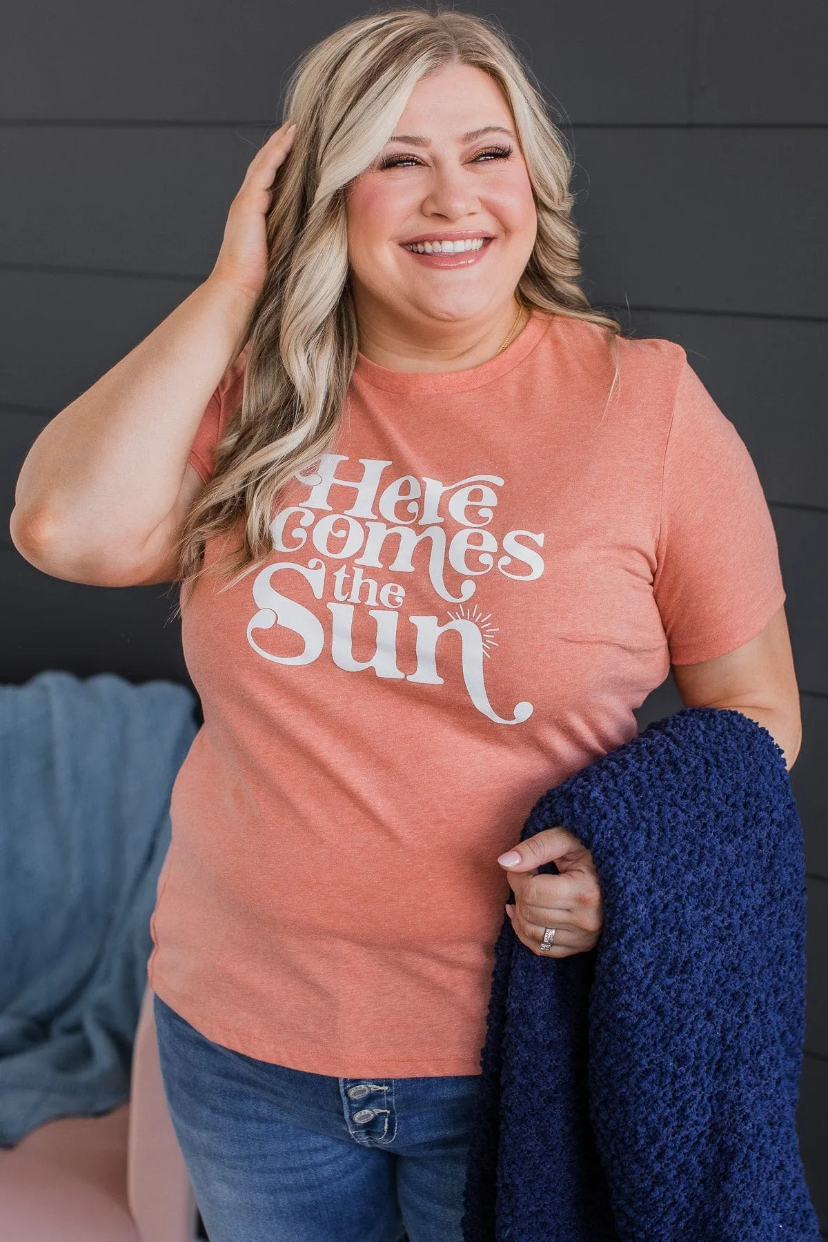 "Here Comes The Sun" Graphic Tee- Peach