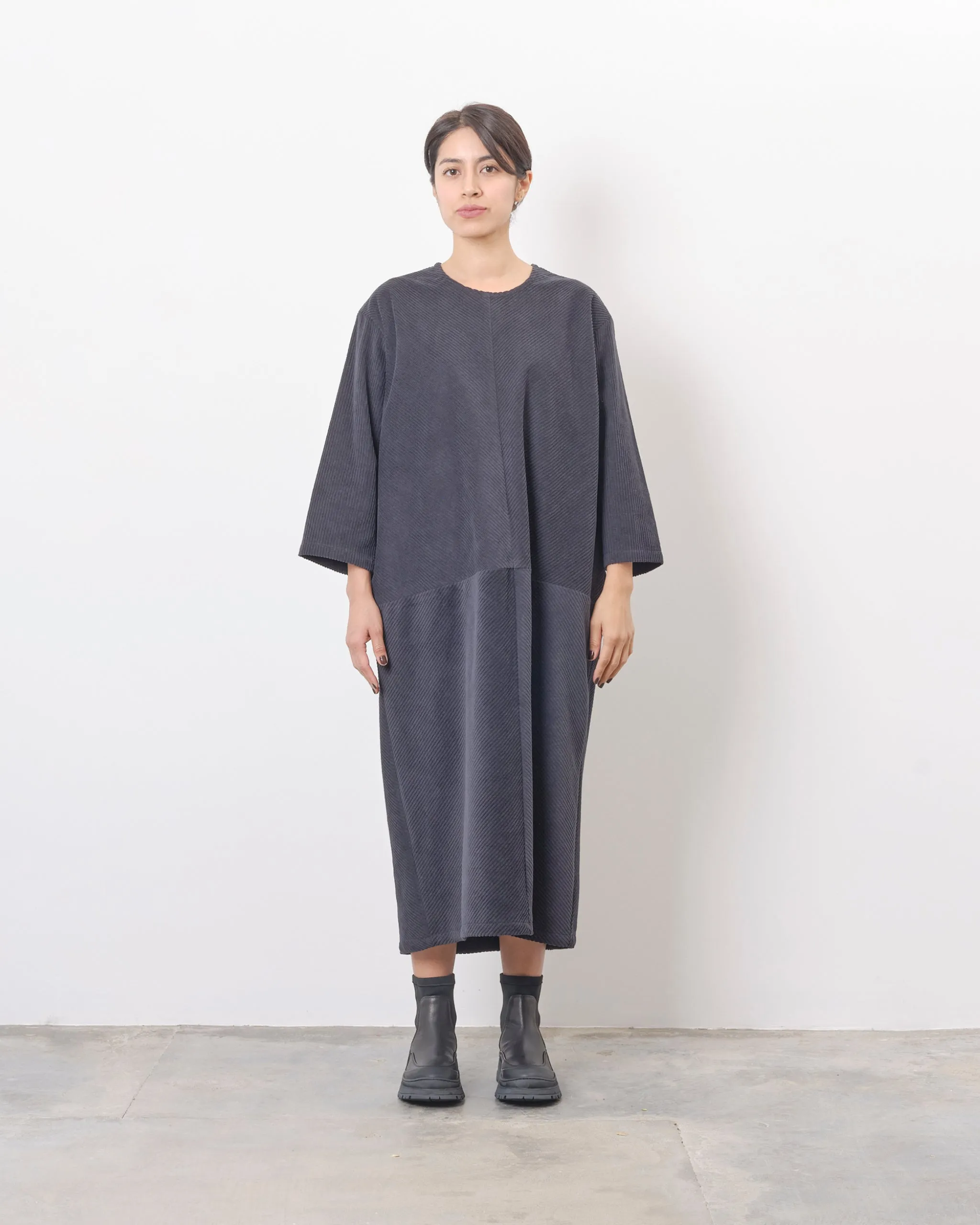 Radiant Dress in Dark Grey
