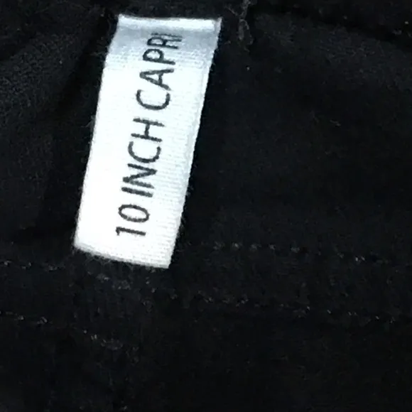 Rag &amp; Bone Black Hampton Jean 10 Inch Capri Size 25