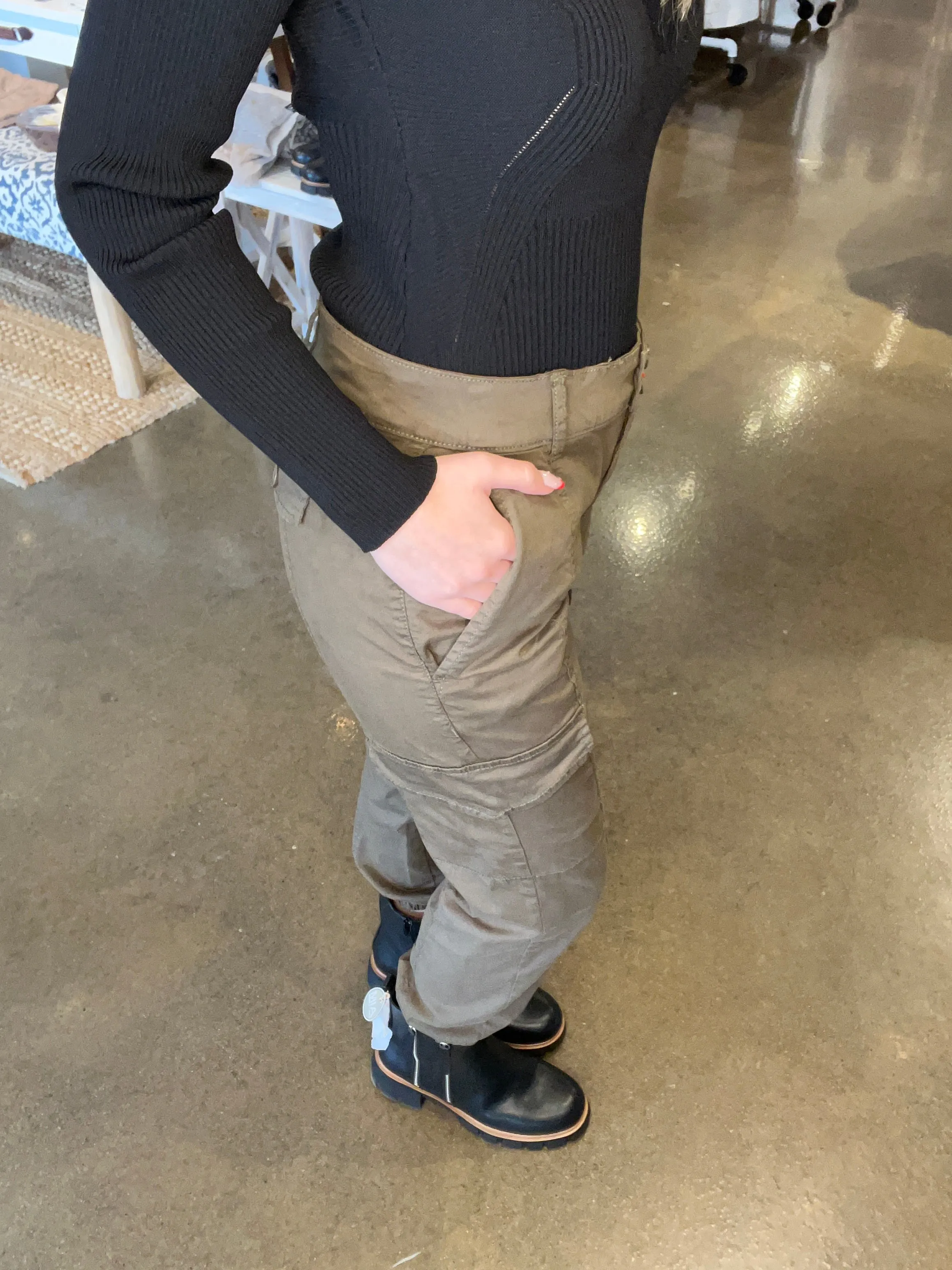Rebel Pant