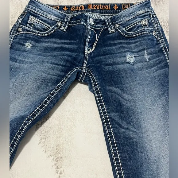 Rock Revival Johanna Women’s Bling Distressed Denim Capris Size 28