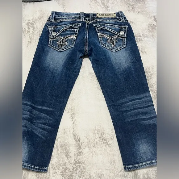 Rock Revival Johanna Women’s Bling Distressed Denim Capris Size 28