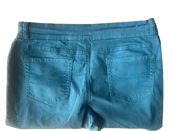 Santana Jeans Blue Stretch Pull-On Capris