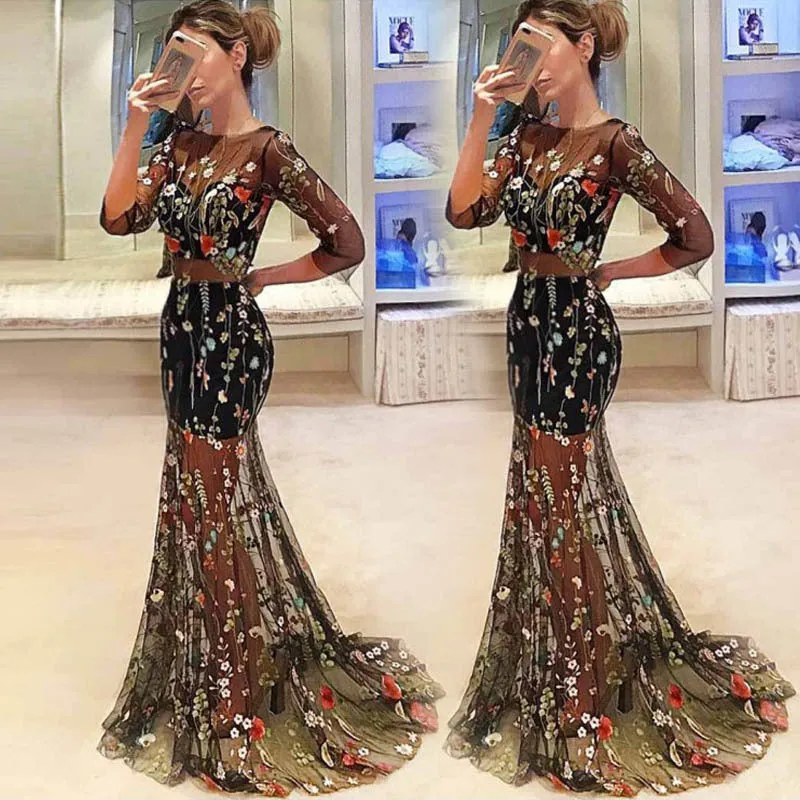 Sexy Deep V Sleeve Embroidered Dress Slim Halter Large Swing Dress Prom Dress