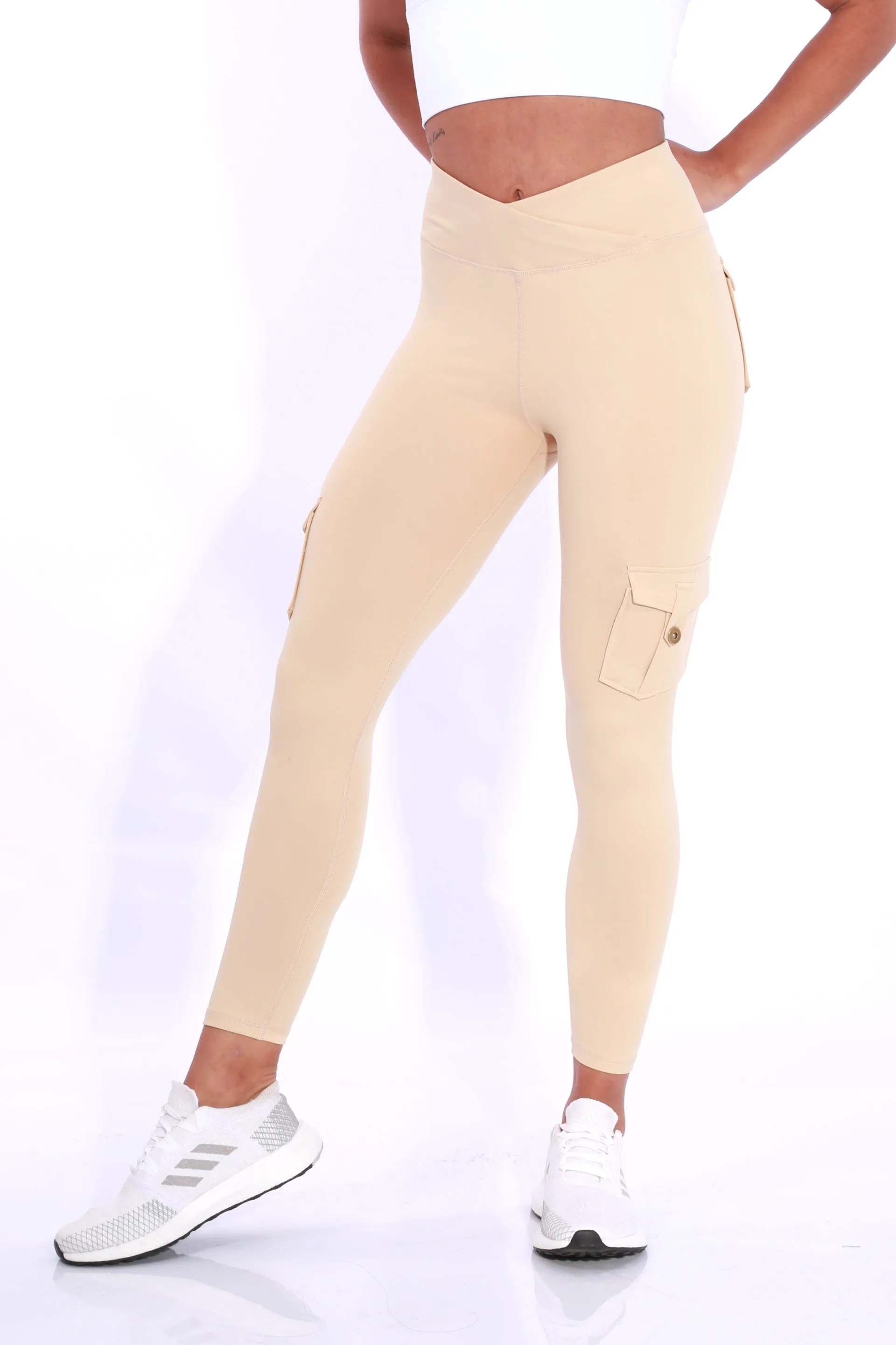 Shapewear TNG Cargo Leggings - Cream