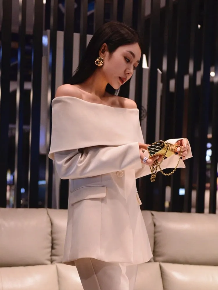 Slash Neck Chic Blazer