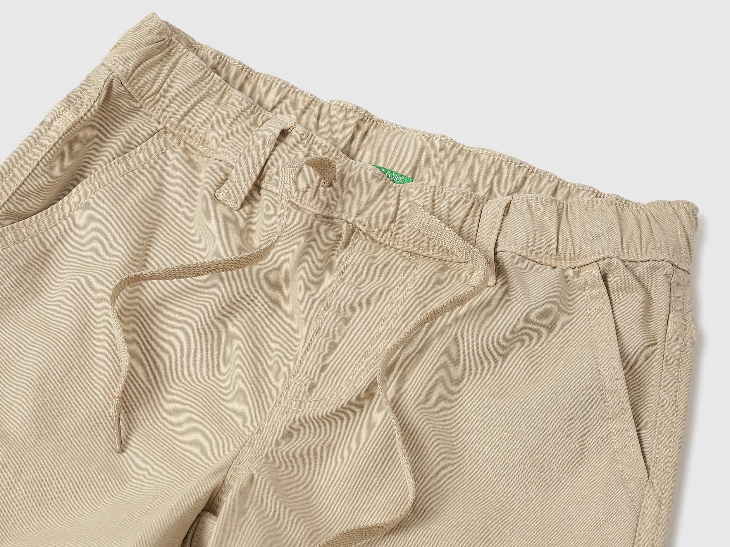 Solid Regular Fit Cargo Pants
