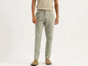 Solid Relaxed Fit Pleated Trousers