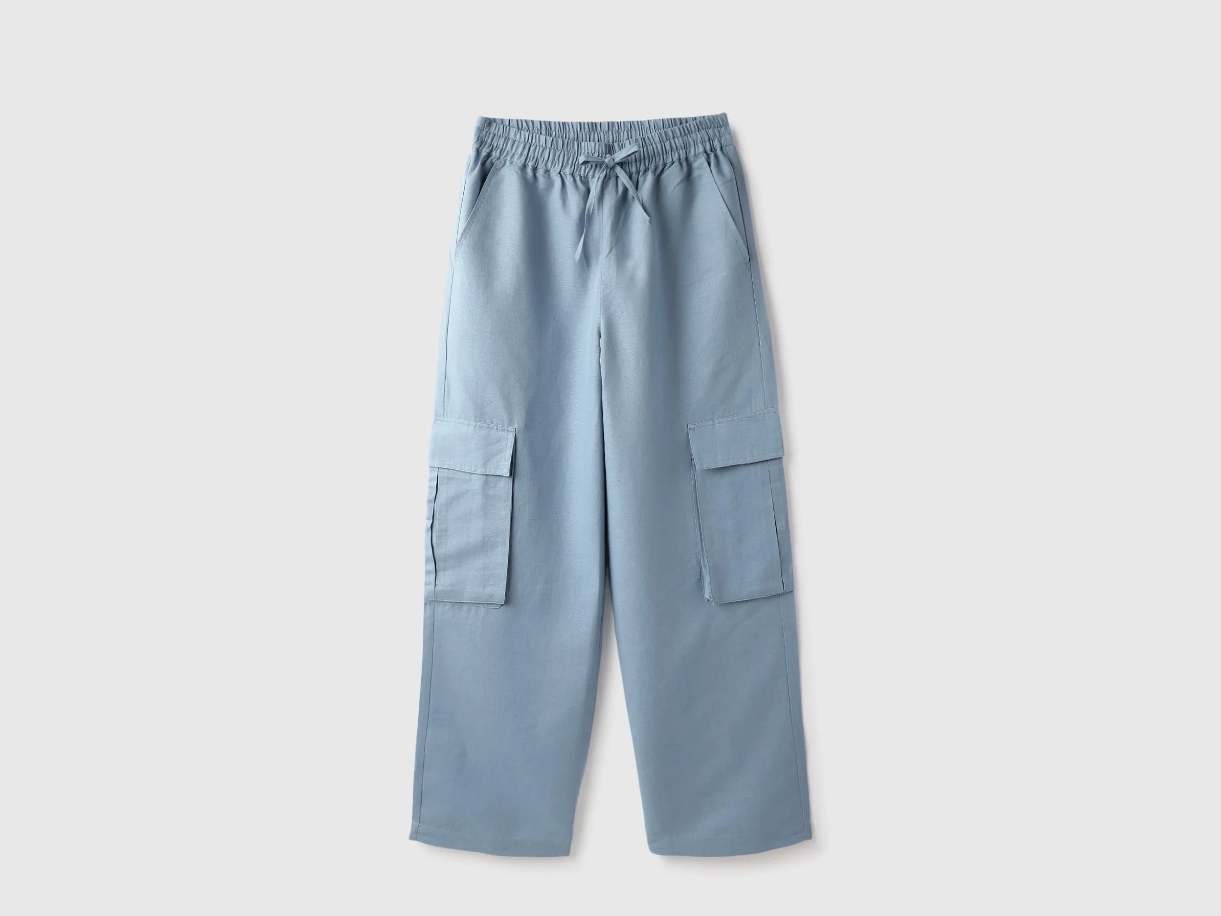 Solid Wide Leg Fit Cargo Pants