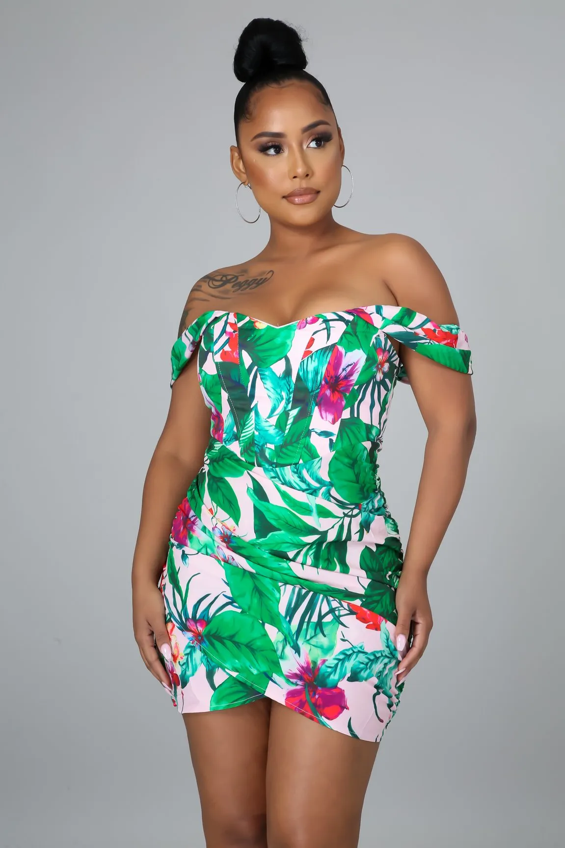 St Bess mini