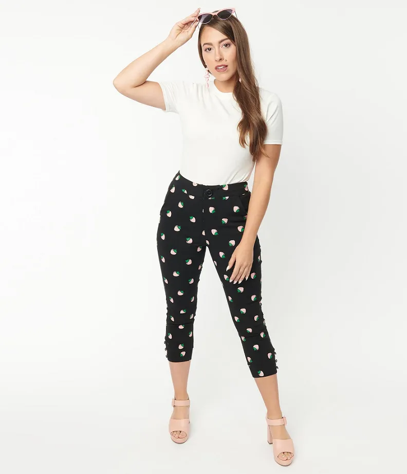 Strawberry Print Darienne Capris
