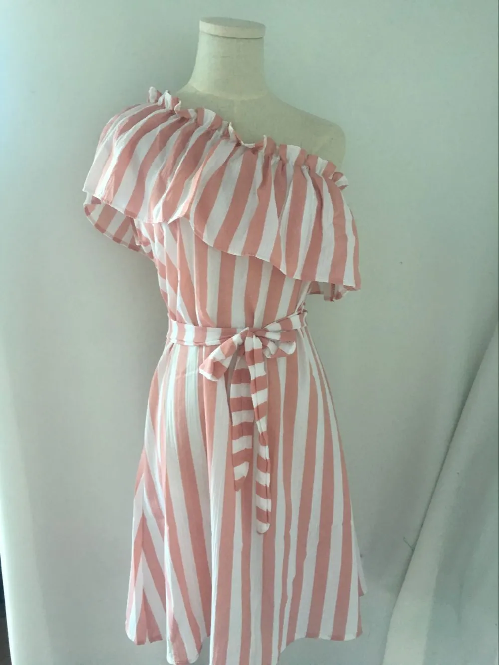 Striped One-shoulder Strap Waist Dress