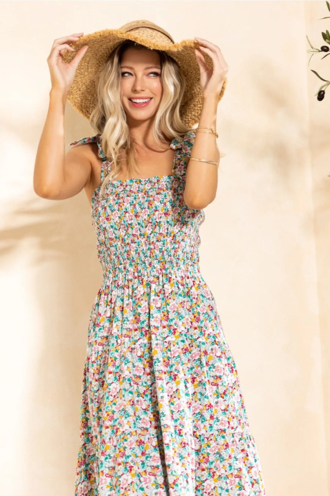 Swirl and Twirl Floral  in Sm-3XL * on sale *